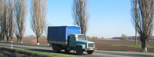 uelorry.jpg (51378 bytes)